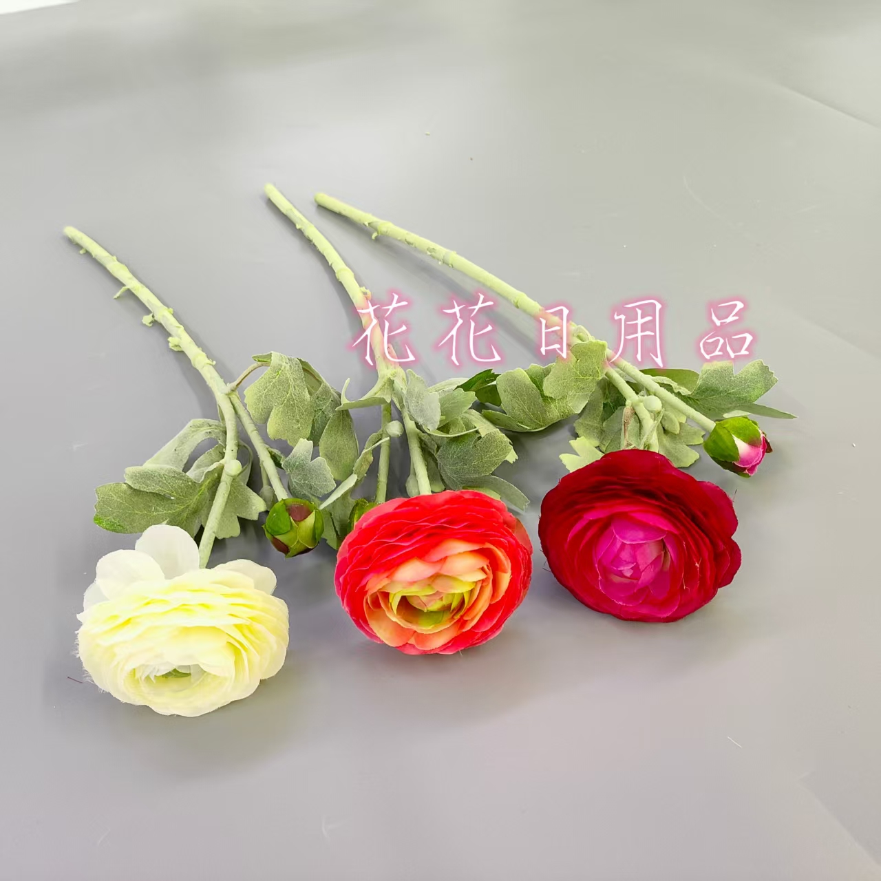 Artificial flowers, fake flowers, bonsai, single rose bushes, vases, wall decorations, etc Application Scenario