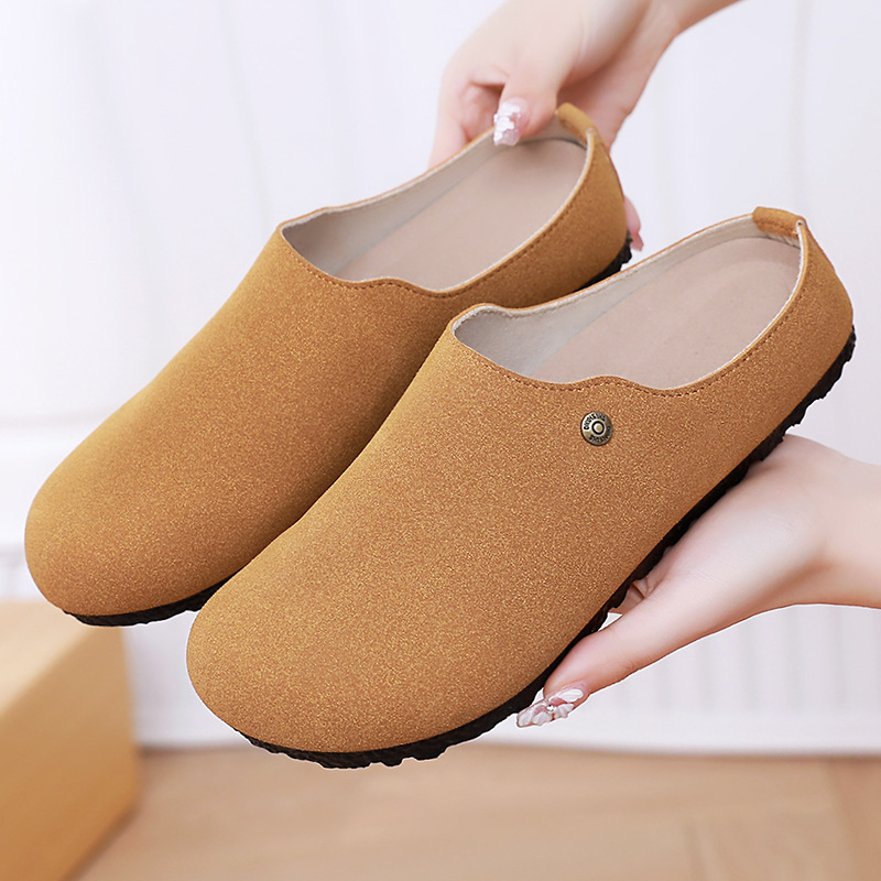 Women's shoes are versatile. The new summer style is breathable and soft-soled, not tiring to the feet. Burken shoes can be worn over the top. Women's casual half-slipper full figure