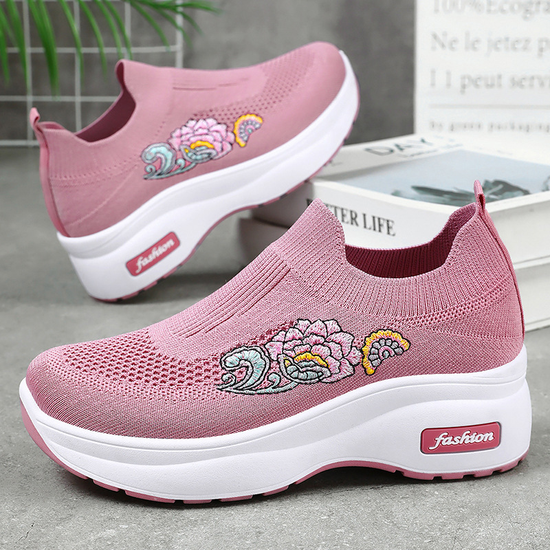 Women's shoes, foreign trade women's shoes, thick-soled height-increasing shoes, embroidered shoes for the middle-aged and elderly, mom's shoes, flying woven breathable casual shoes, single shoes details Picture