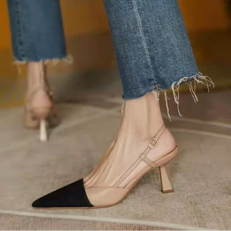 French niche flip-flops for women, 2025 summer new style, pointed-toe one-button color-blocked thin-heeled shallow-toed high heels full figure