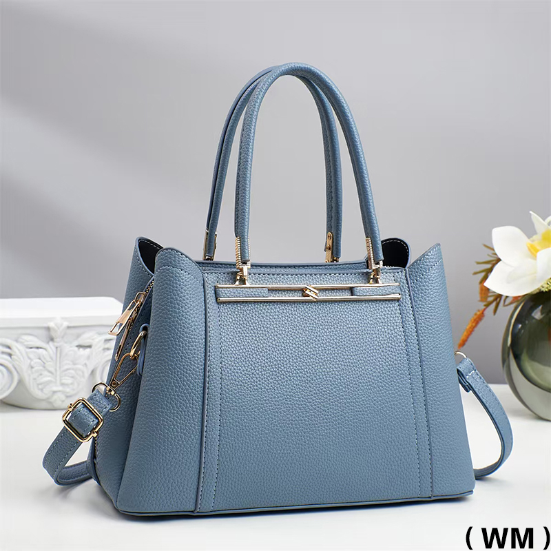 The new large-capacity hand-held shoulder crossbody bag YP1819-6 from Meifang Bags and Yiding Bags Industry