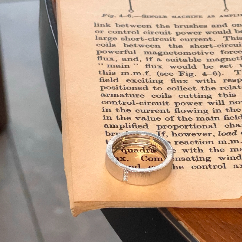 S925 sterling silver retro geometric black open ring, cold style layering, simple and fashionable, versatile ring, Internet celebrity female Shibuya Application Scenario