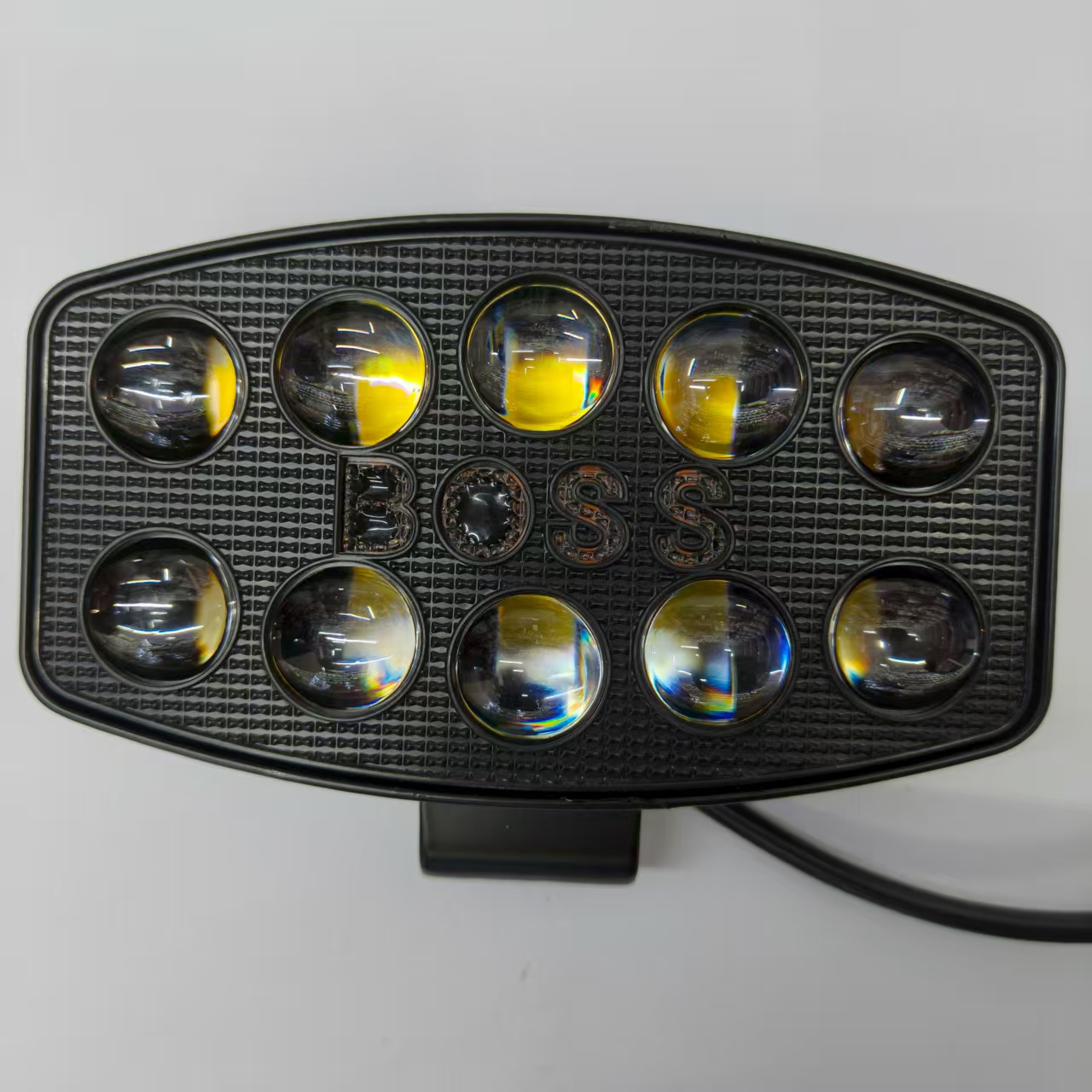 Truck LED lights, spotlights, spotlight lights, lens lights, yellow daytime running lights, high-brightness model lights, front spotlights Specification drawing