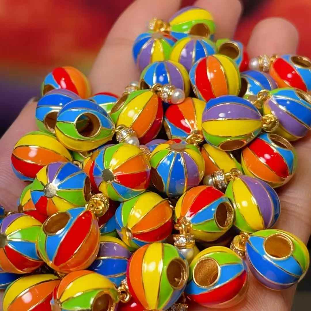Rainbow hot air balloon pendant diy accessory, crystal accessory, traditional sand gold accessory, copper-plated real gold with high color retention Specification image