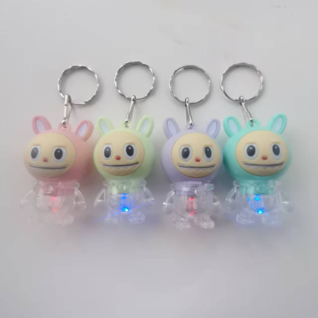 Keychain light, flashing cartoon keychain light, keychain light, flashing cartoon pendant, lightweight and portable, essential for students and offices, available in multiple colors, factory wholesale pic 2