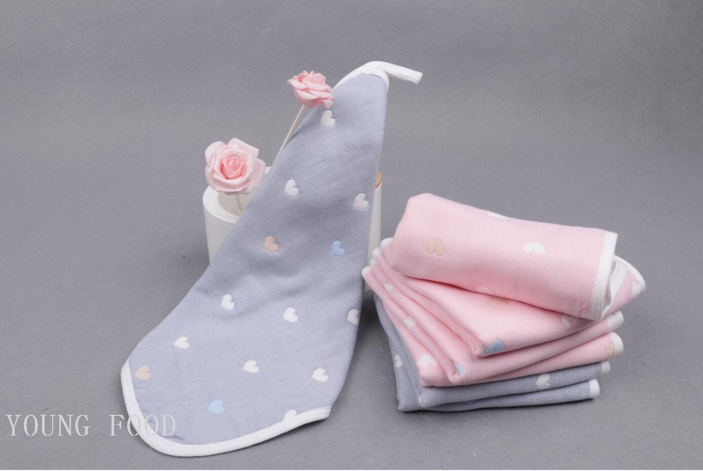 批发包邮韩国进口100%棉 心心点点纱布方巾B款 30*30厘米 40克详情7