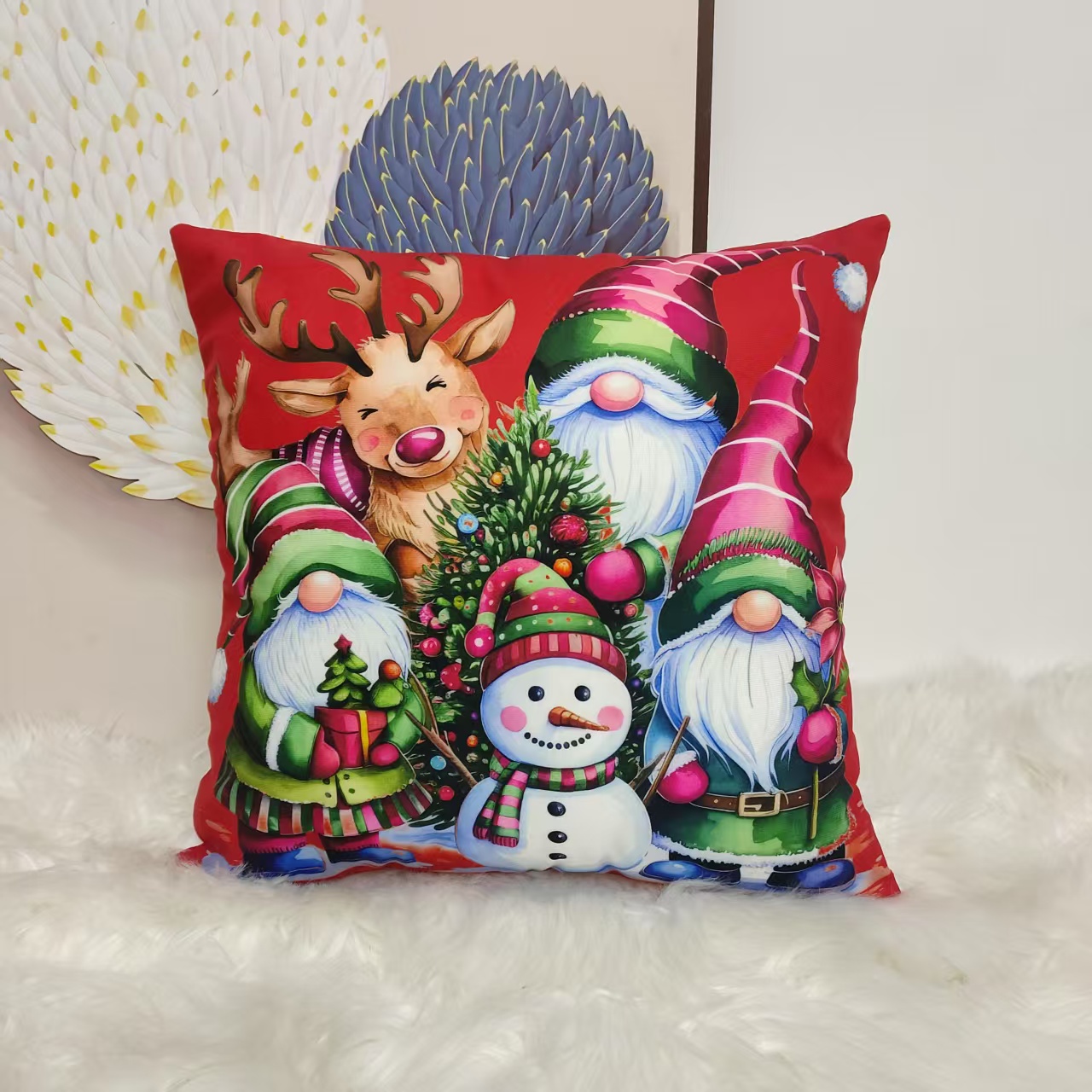 The high-quality Christmas throw pillows are fun and cute, and all children love them Item Picture