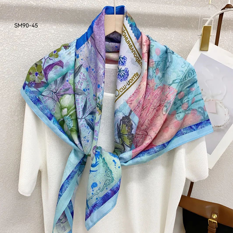 The new silk scarf for women is a versatile and fashionable printed square scarf and shawl, a trendy accessory for spring, summer, autumn and winter pic 8