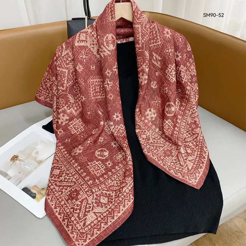 New faux plush autumn and winter fashion scarf for women, a warm winter scarf for women, a long scarf for women, a must-have for autumn and winter