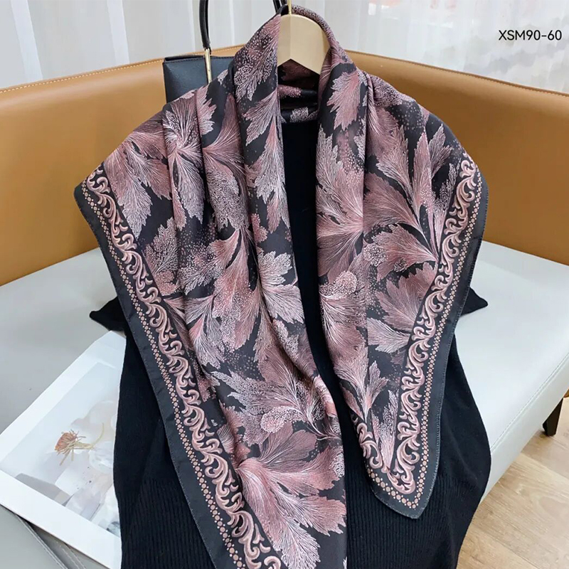 Chinese Red brand long women's autumn and winter fashion scarf, winter warmth, women's scarf, long women's scarf, a must-have for autumn and winter Specification image