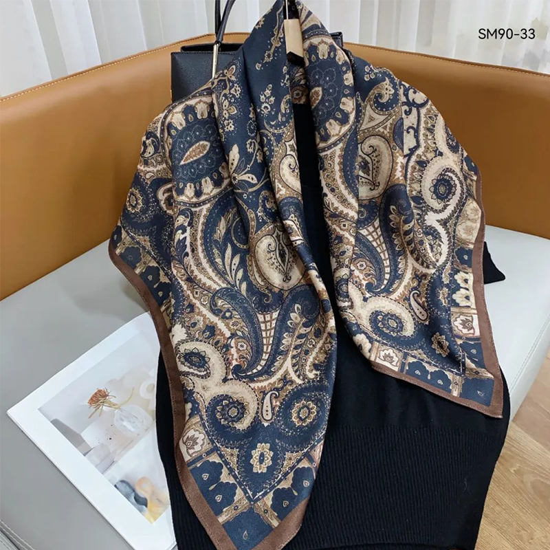 The new silk scarf is a versatile and fashionable printed square shawl for women, a trendy accessory for spring, summer, autumn and winter Item Picture