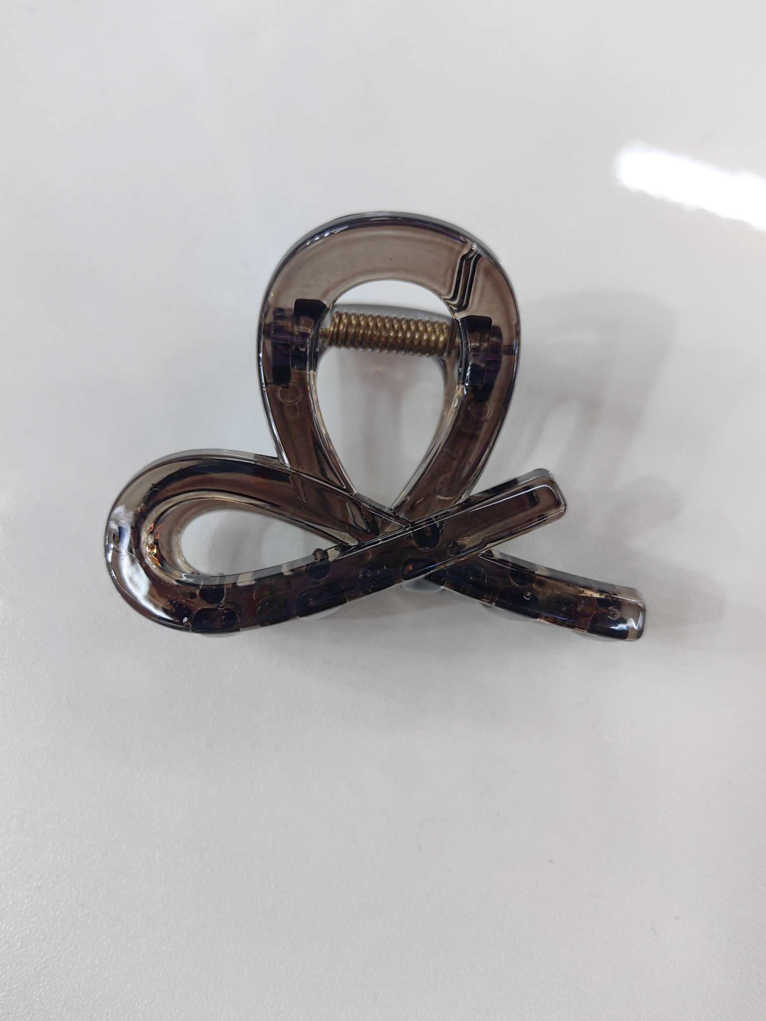New bestseller fashionable and trendy ribbon bow tie style, multi-size models, bright claw clips, updo and elegant claw clip head accessories Specification image