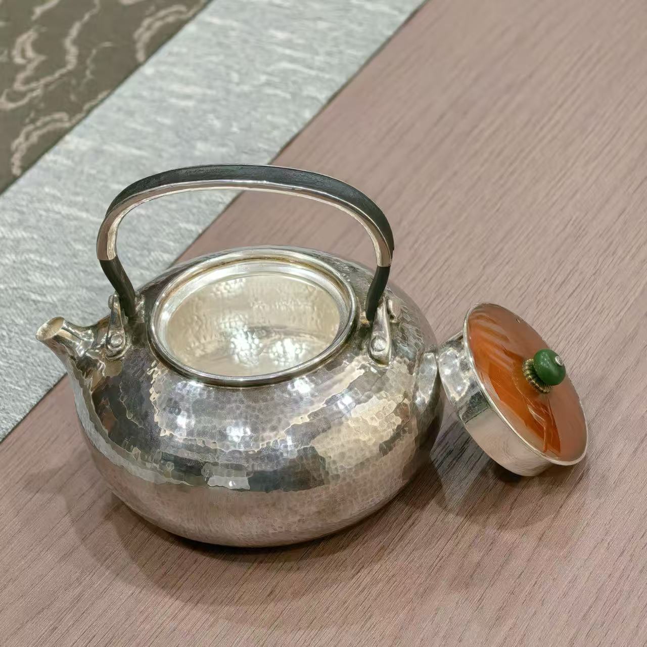 纯银茶壶新年礼盒套装商务礼盒纯银茶具套装家用茶壶茶杯一壶四杯产品图