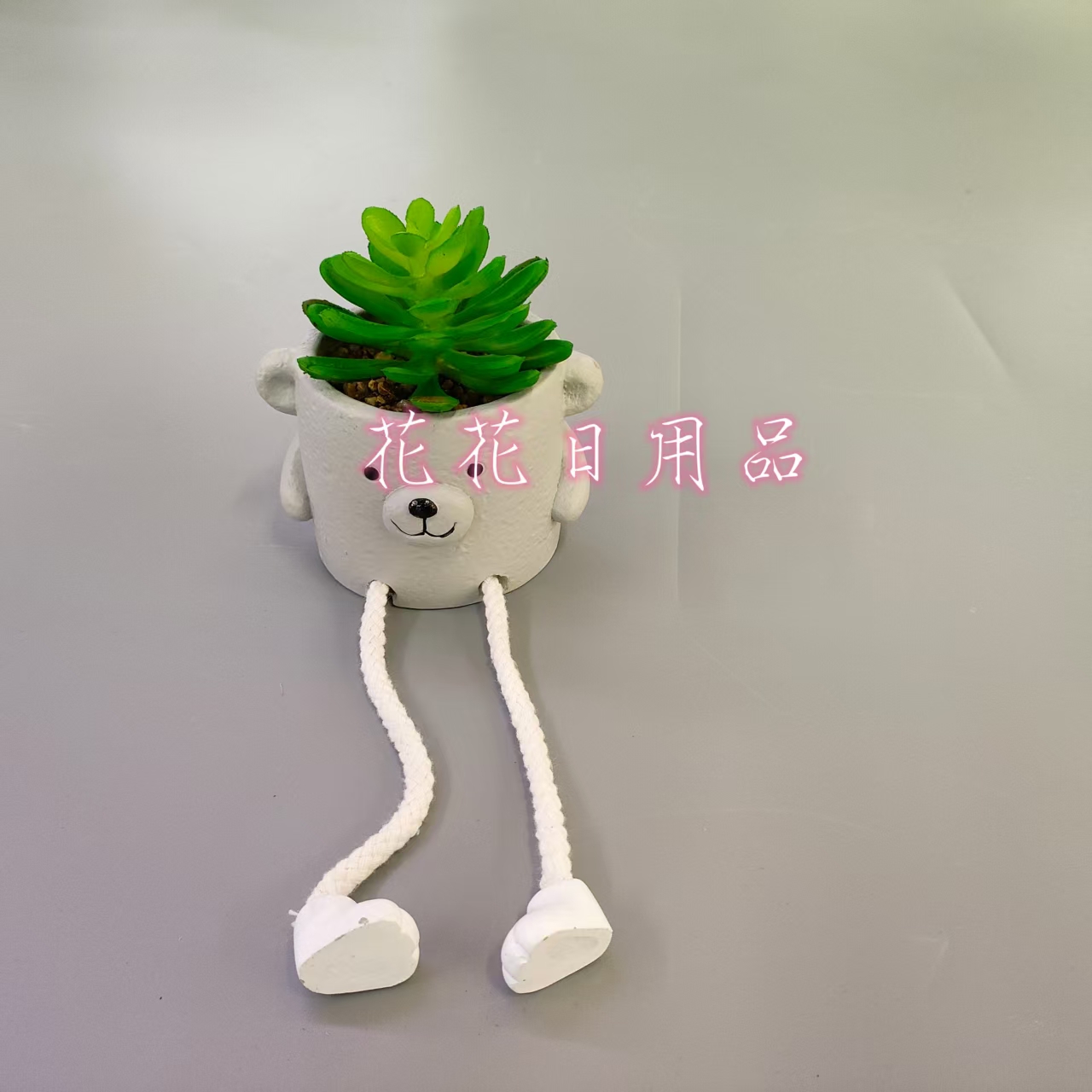 Artificial flowers, fake flowers, bonsai, cartoon cement POTS and a variety of succulent decorations details Picture