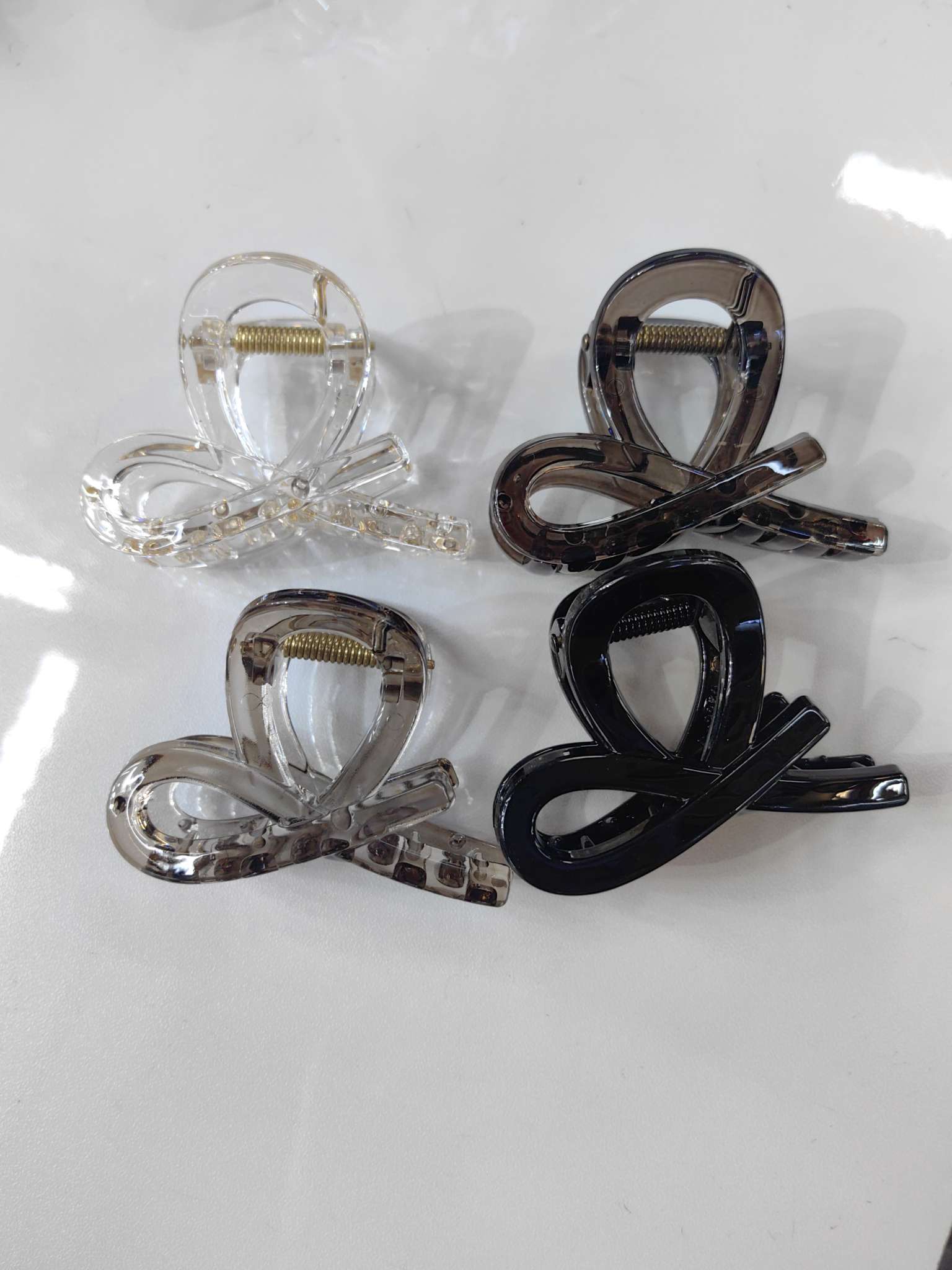 New bestseller fashionable and trendy ribbon bow tie style, multi-size models, bright claw clips, updo and elegant claw clip head accessories detail image 2