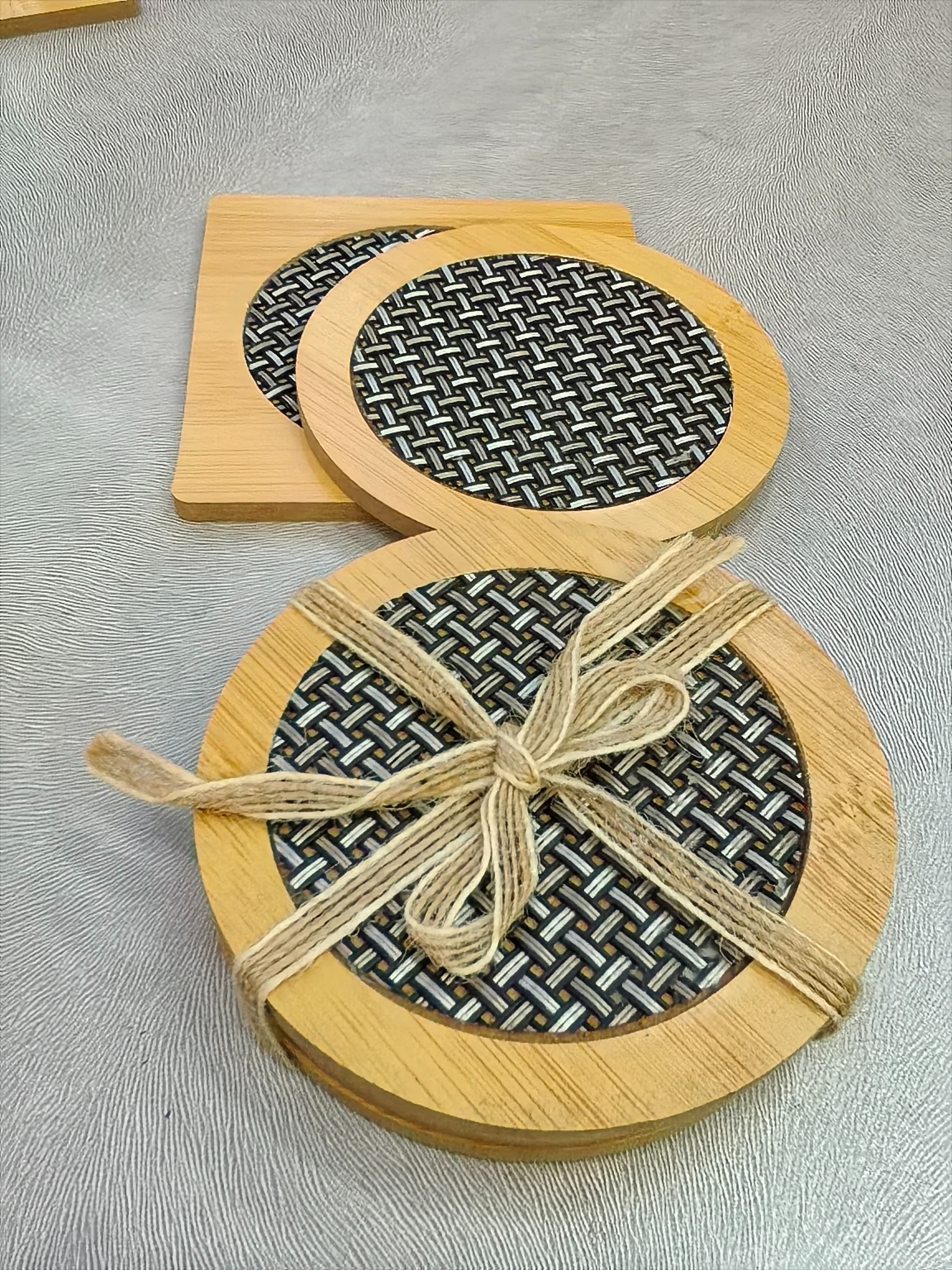 【 Jiehao Bamboo and Wood 】 Daily necessities placemats, coasters, Japanese-style wooden coaster sets, creative anti-slip and heat-insulating pads, home coffee cups, teacup coasters, table heat protection decorative small items, Ins-style tea set accessories Item Picture