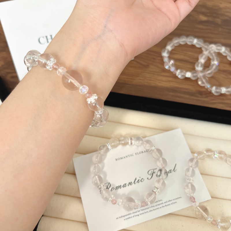 新款白月光水晶手串女高端精致时尚显白高颜值复古气质手链饰品