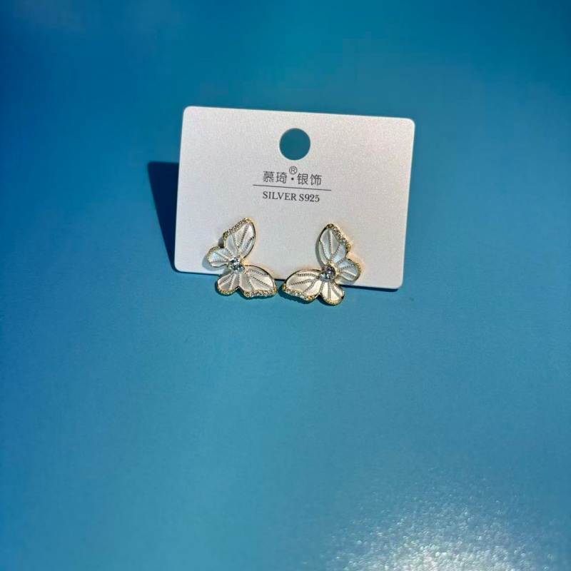 慕琦银饰四叶草耳钉晶莹剔透浪漫优雅蝴蝶透亮