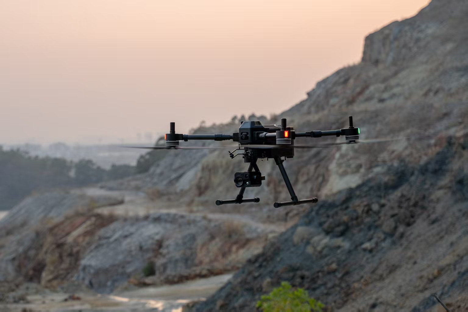 巡查/航拍无人机实物图