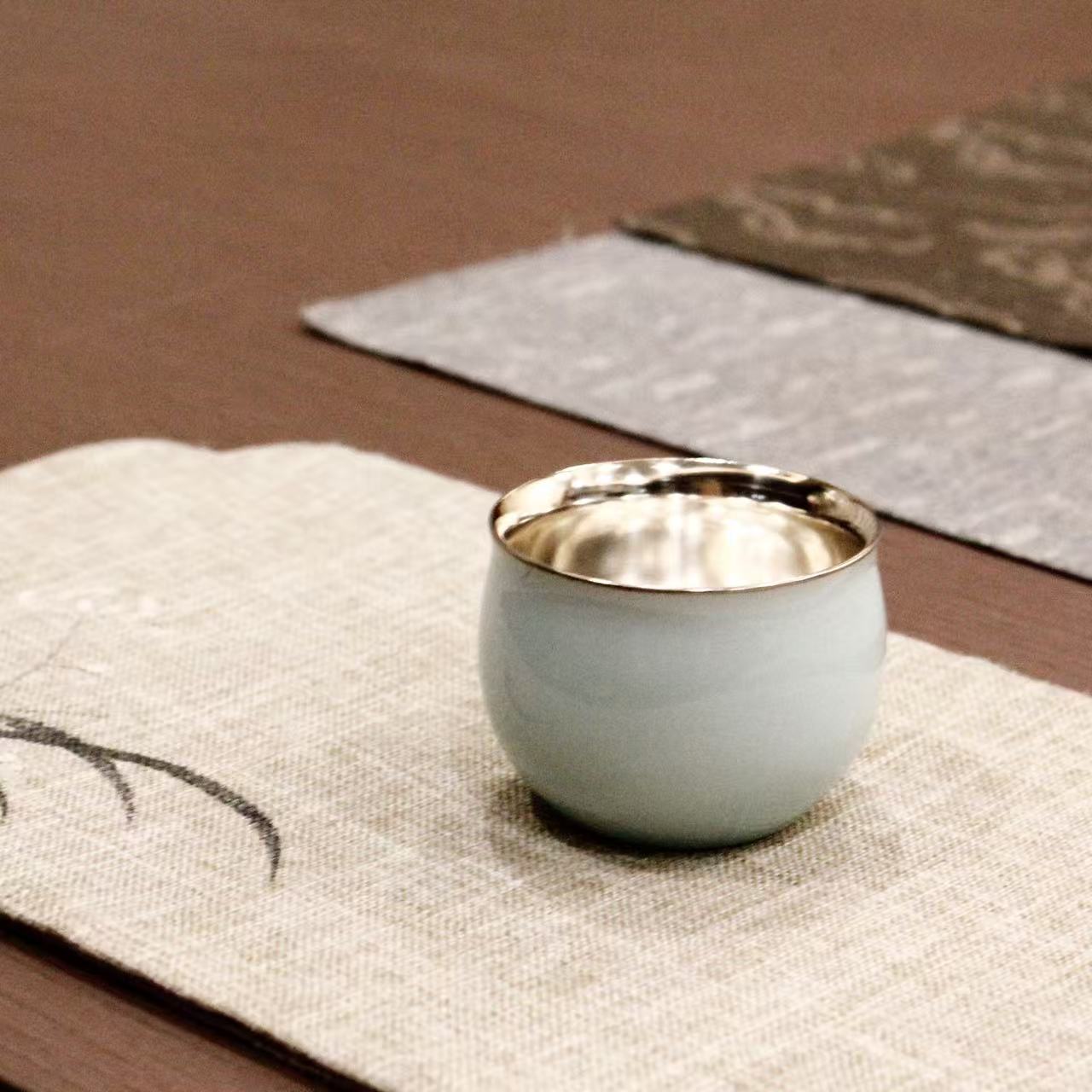 Antique-style small tea cups, master cups, tea bowls, household tea bowls, ceramic Gongfu tea sets Item Picture