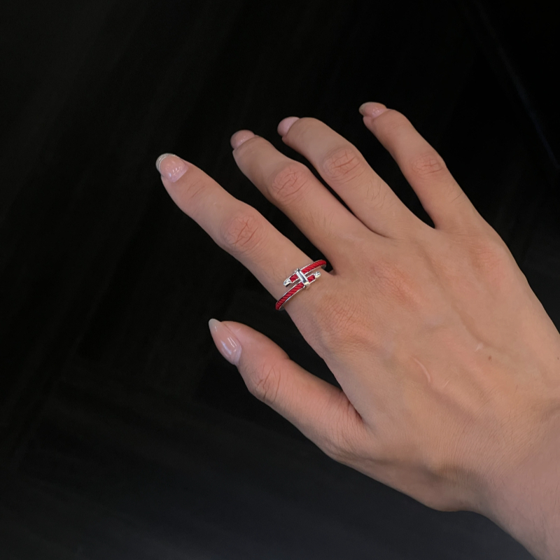 925 sterling silver twisted twist fine ring for women, a niche, light luxury, fashionable, simple and cold style, plain ring for the index finger, European and American style details Picture