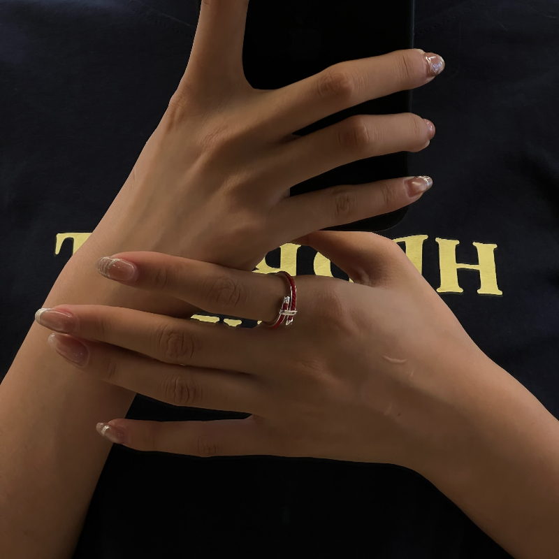 925 sterling silver twisted twist fine ring for women, a niche, light luxury, fashionable, simple and cold style, plain ring for the index finger, European and American style Application Scenario