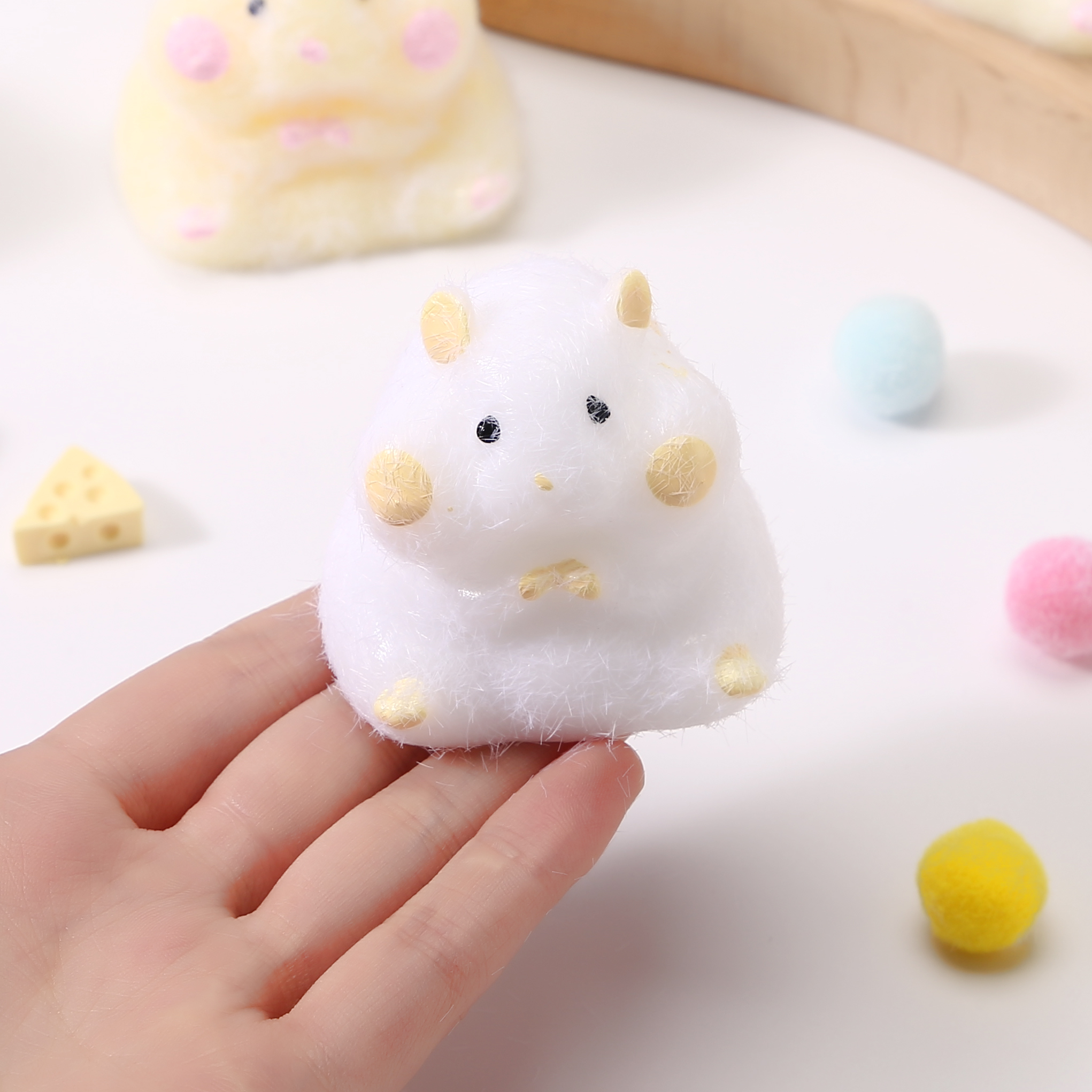Nueva simulación de felpa hamster garra de gato pinchada tuba súper suave sensación de lodo lento rebote descompresión descompresión artefactos Application Scenario