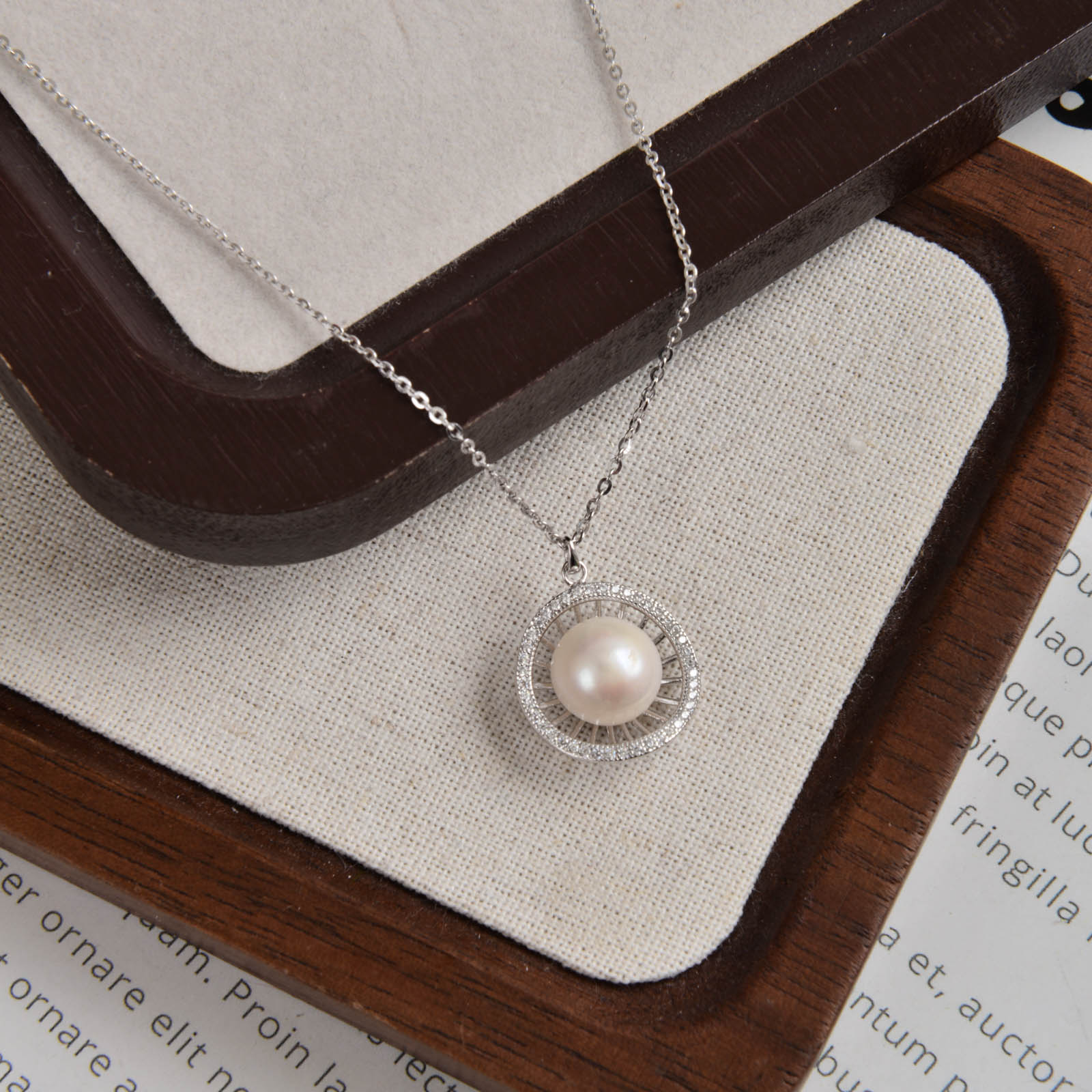 秋冬s925纯银同款珍珠蝴蝶项链女不掉色小众高级感百搭锁骨链配饰