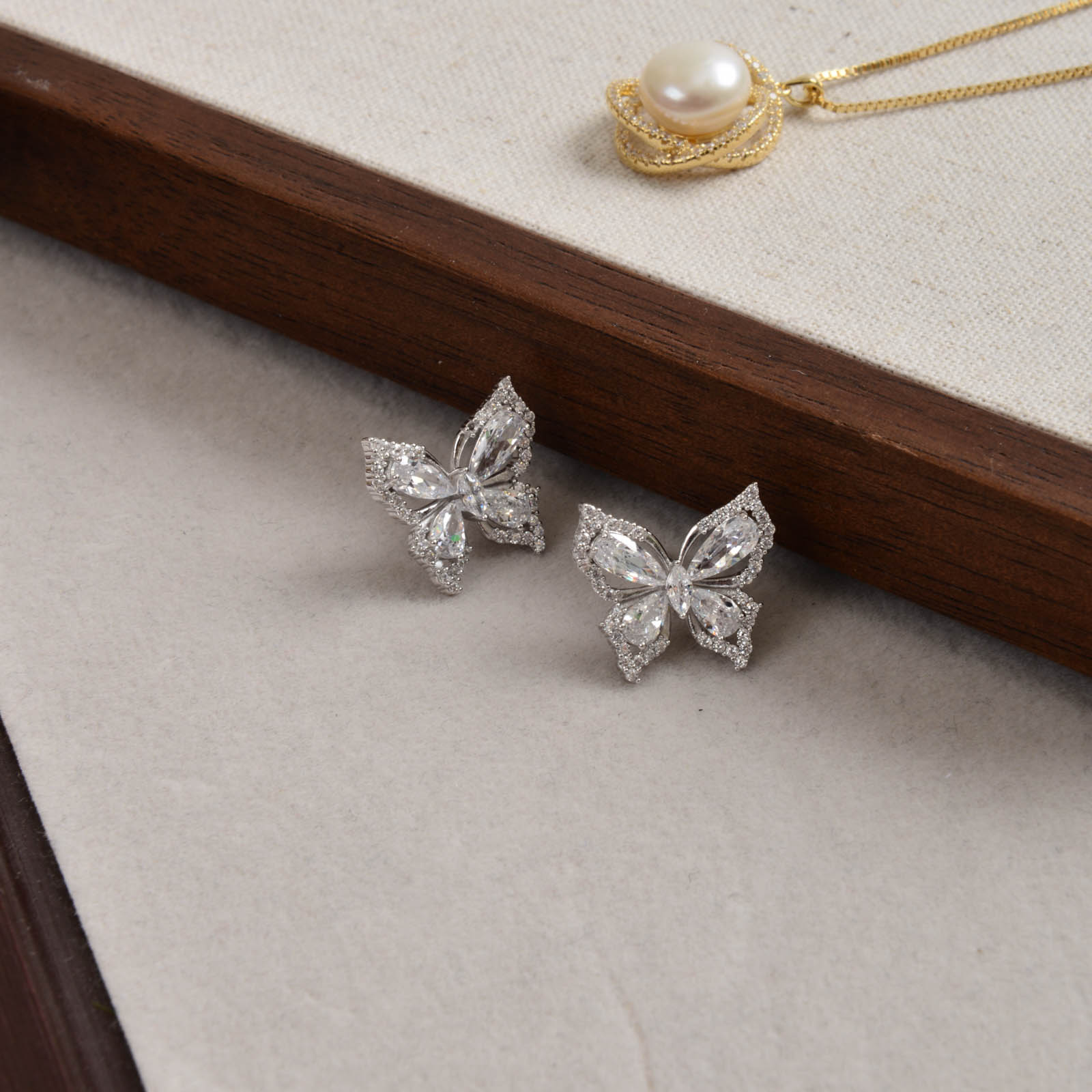 耳钉&耳针实物图