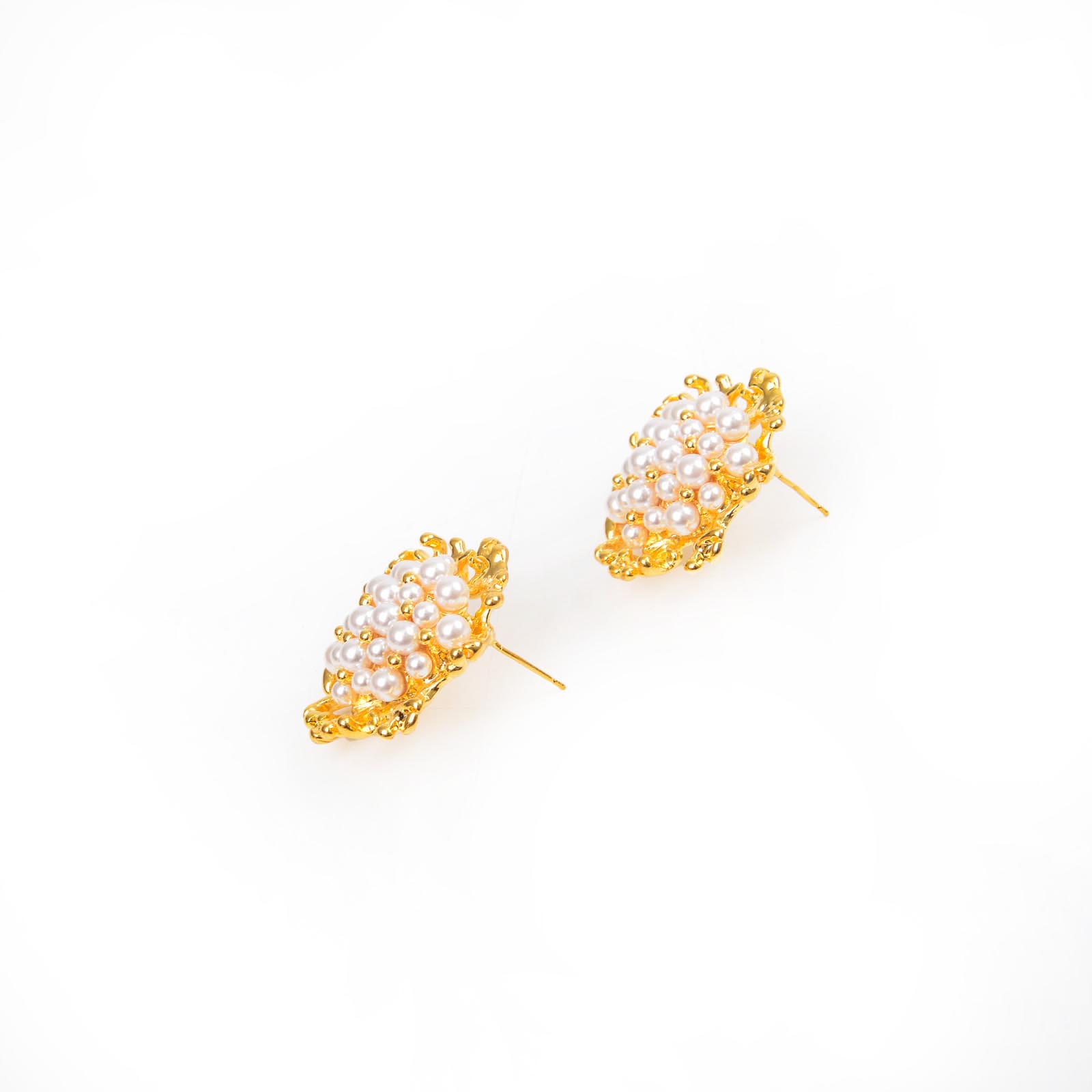 饰品/耳饰/耳环/珍珠耳环/烧焊锆石耳环白底实物图