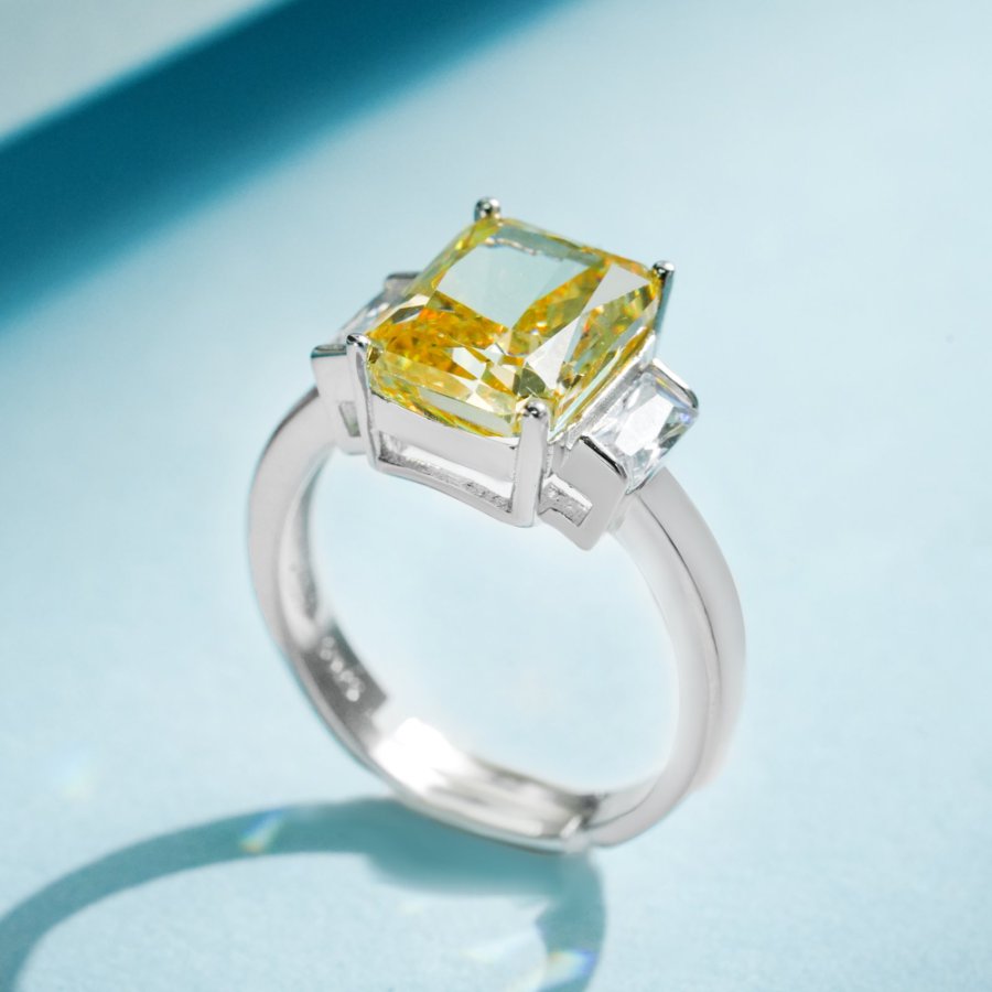 Zhuoheng Jewelry S925 Silver Premium Luxury Square Zircon Fashion Ring Specification image