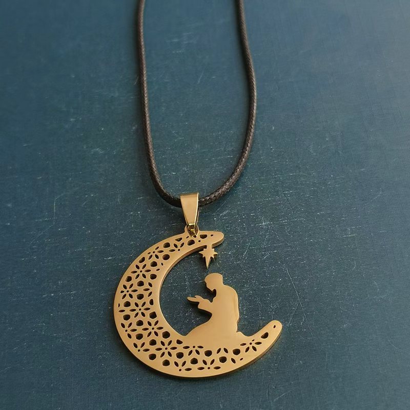 Cross-border foreign trade titanium steel stainless steel necklace pendant for men and women, fashionable and creative accessory, exquisite and trendy moon prayer detail image 7