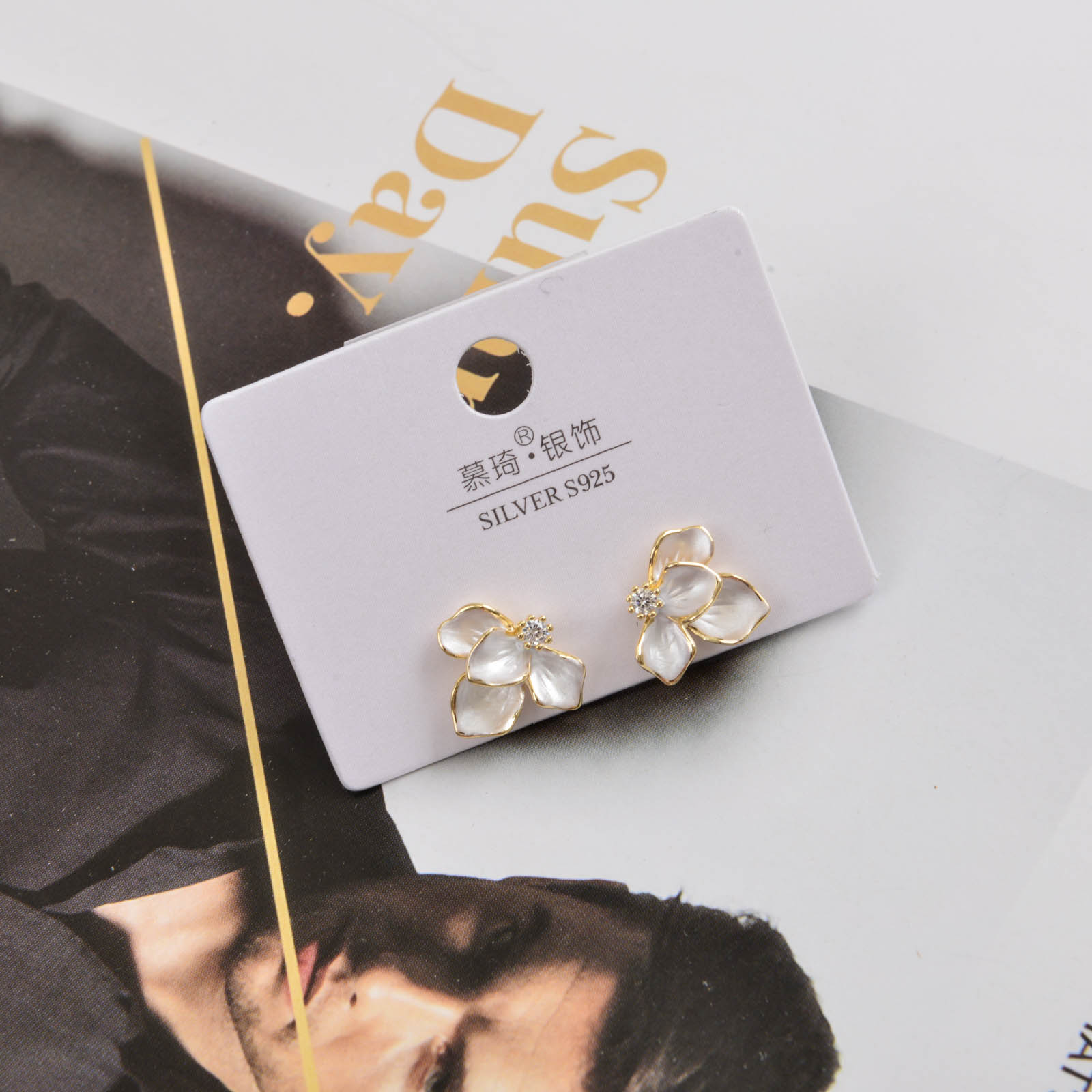 慕琦925银花形耳钉优雅绽放珍珠轻奢饰品直播新款锁骨链花瓣项链戒指耳环法式轻奢简约