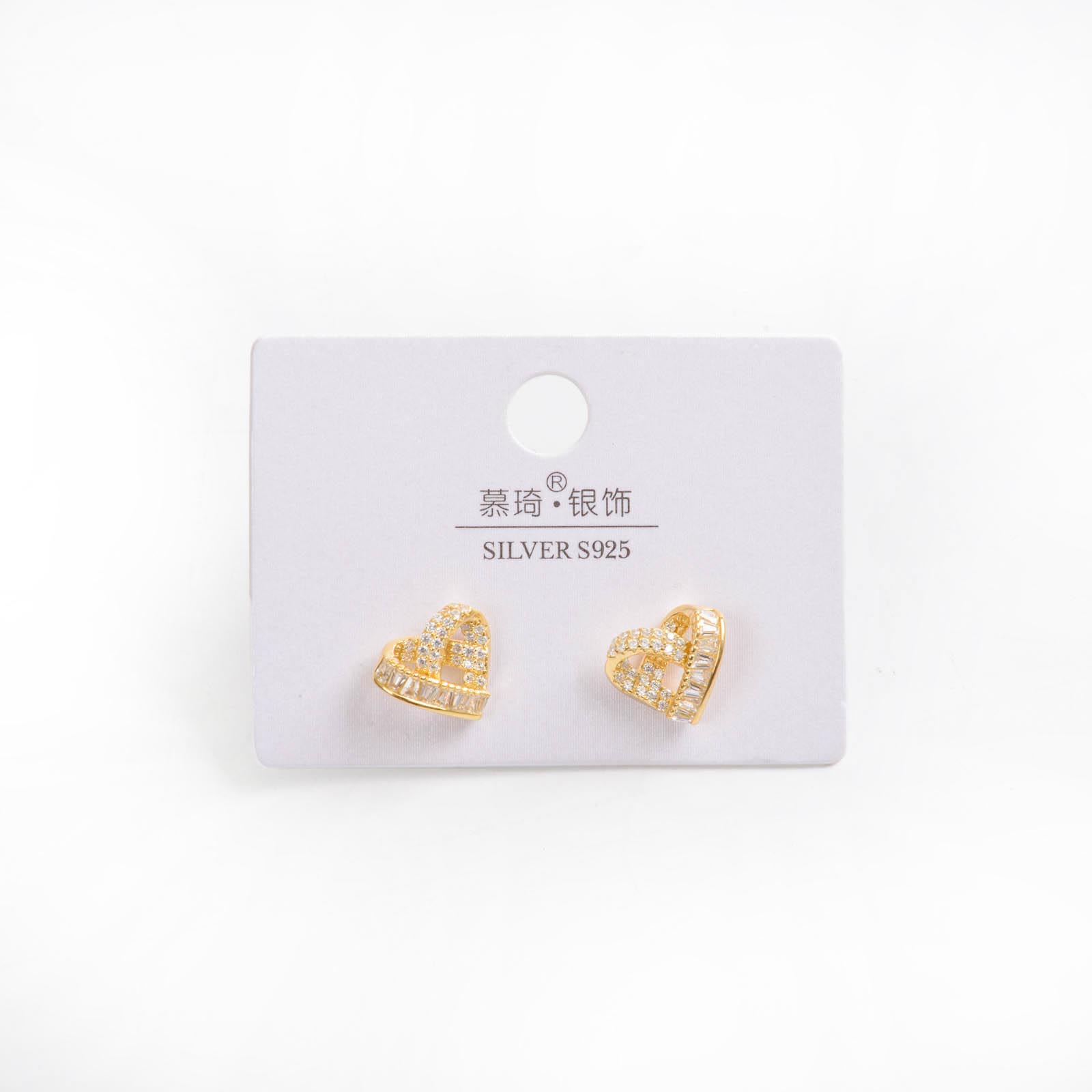 饰品/耳钉/耳饰/珍珠耳环/植绒耳钉白底实物图