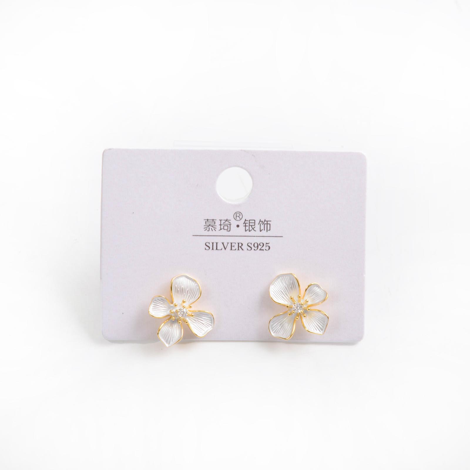 饰品/耳钉/耳饰/珍珠耳环/植绒耳钉白底实物图