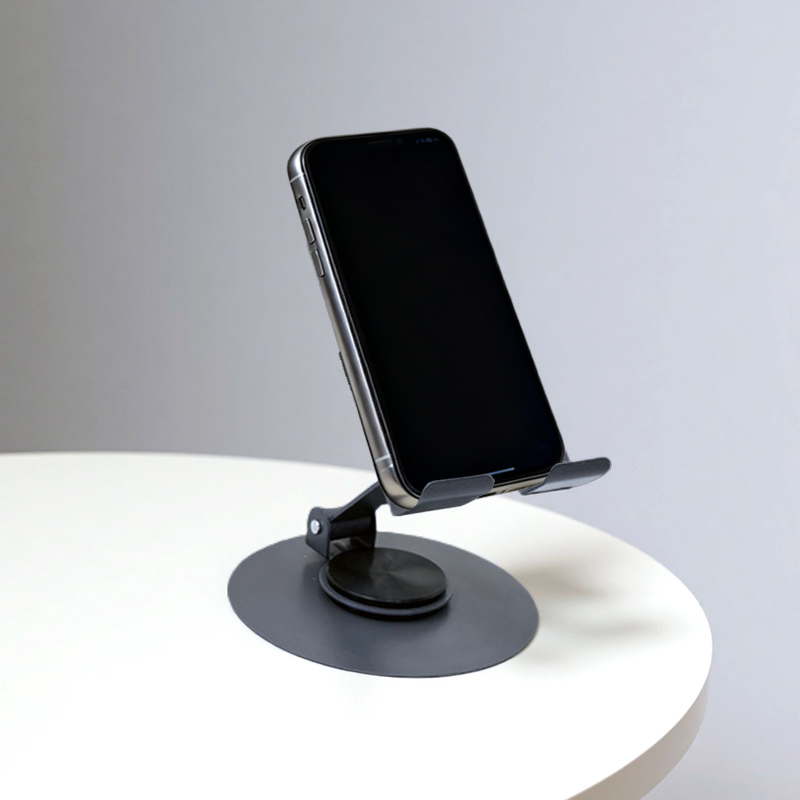 LLT-001-3 Desktop Phone Stand, Iron desktop folding phone stand, Metal Rotatable phone stand, IPAD tablet desktop phone stand, lazy person's stand Application Scenario
