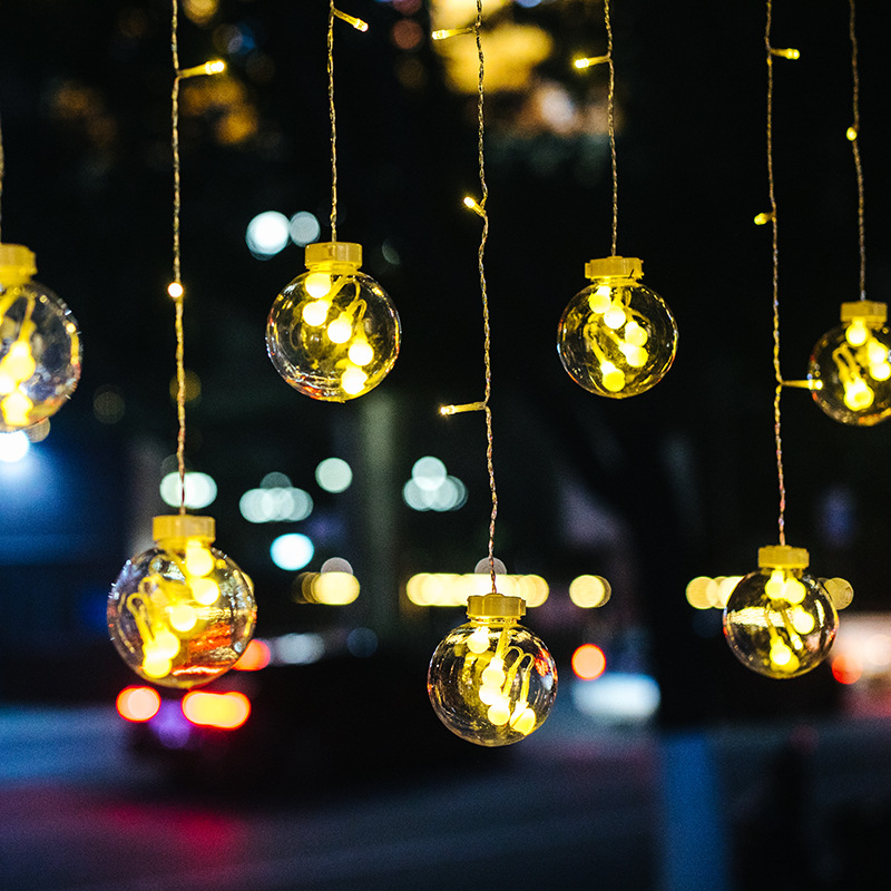 Solar outdoor lights, household courtyard waterproof string lights, star string lights, garden villa balcony decorative light strips, flashing lights Application Scenario