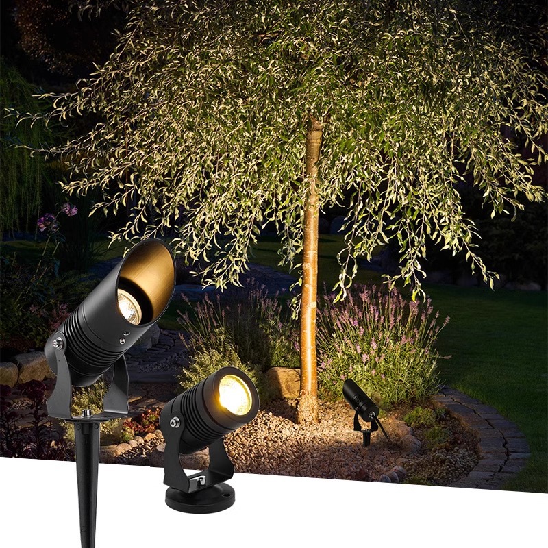 Lawn tree projection and tree lighting COB outdoor wall lighting insertion ground green plant insertion park anti-glare landscape insertion mud courtyard lamp Application Scenario