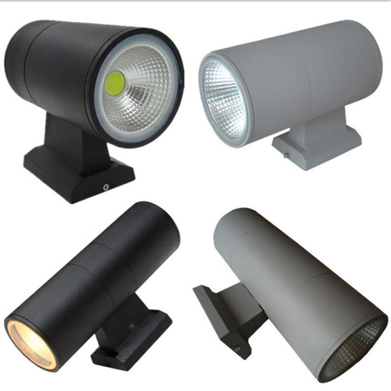 Manufacturer's LED double-head wall lamps with top and bottom lights, outdoor circular wall lamps, exterior walls, balconies, courtyards and park spotlights full figure