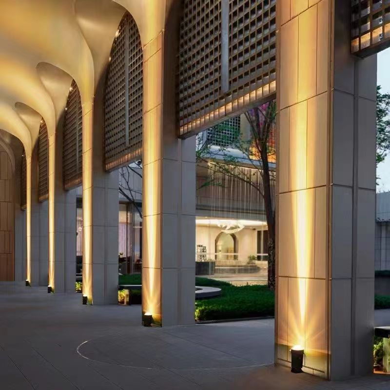 ✅ A beam of focused outdoor spotlight, waterproof wall-washing light, LED floodlight for hotels and clubs, ultra-bright exterior walls Item Picture