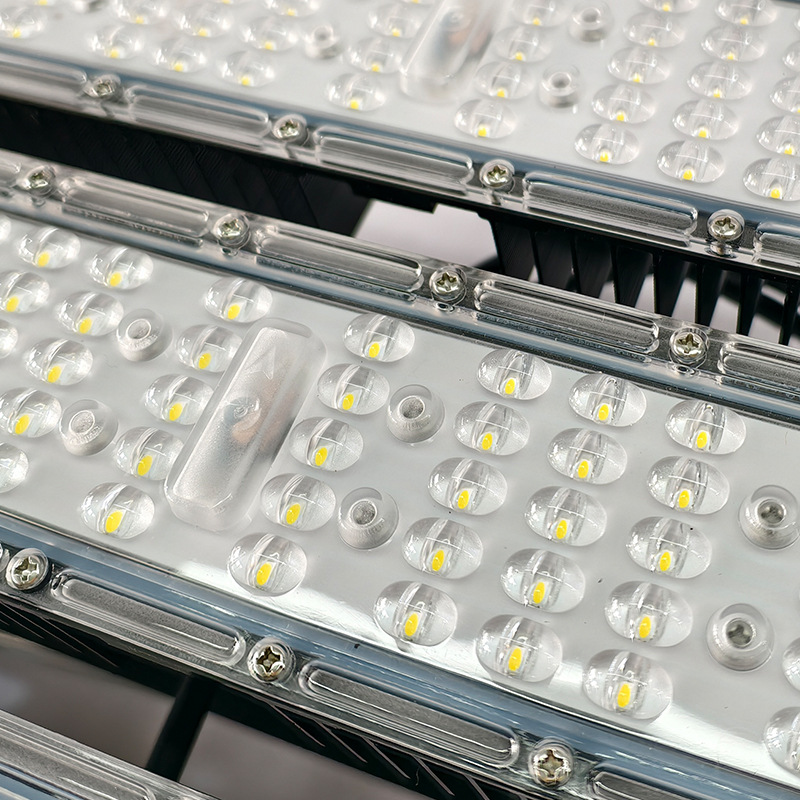 led module tunnel light manufacturer, outdoor waterproof high-pole stadium light, 300W high-power engineering lighting floodlight Application Scenario