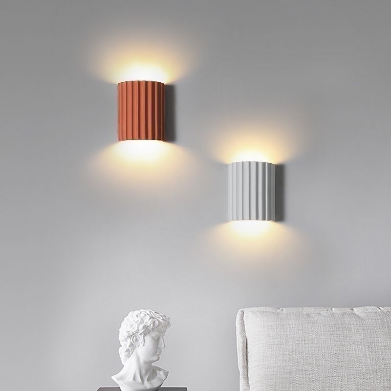 The popular master bedroom wall lamp is simple and modern. The bedside wall lamp in the corridor and the wall lamp in the living room background wall and corridor are Alec Item Picture