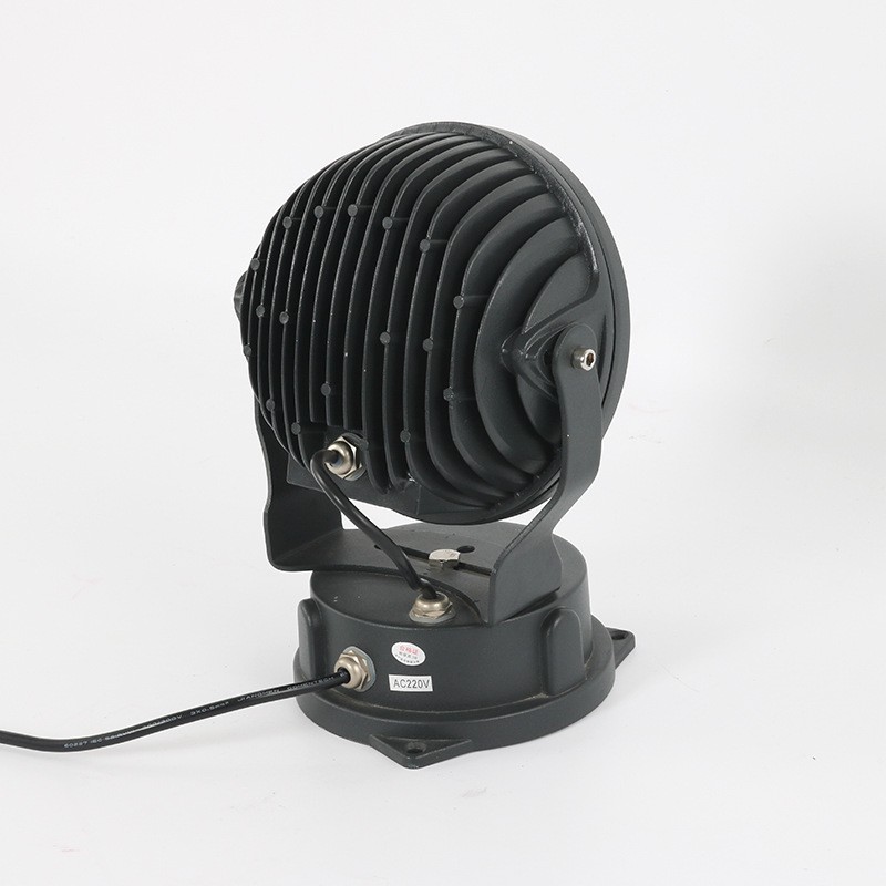 A beam of light, outdoor waterproof projection spotlight, building lighting, exterior wall narrow light, long-range strong light Application Scenario