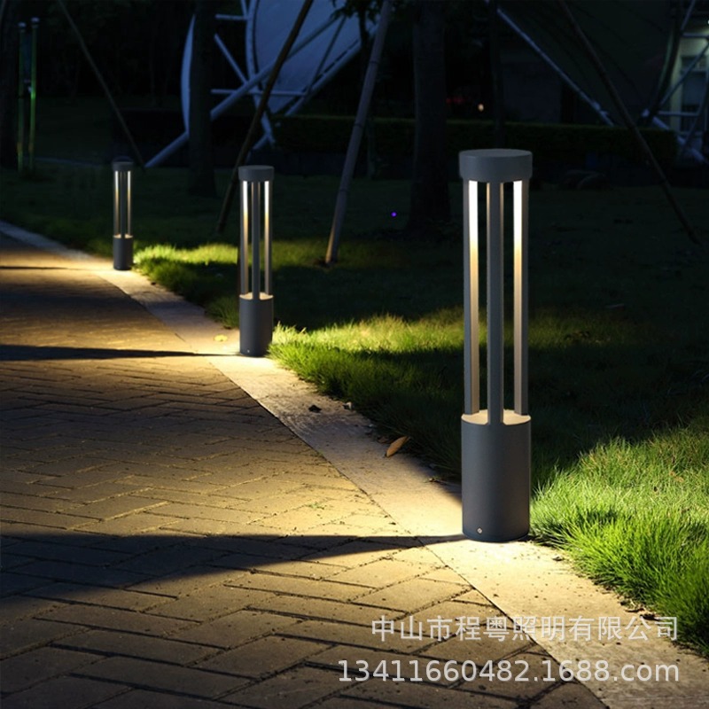 LED outdoor lawn lights, courtyard landscape lights, simple garden, community park, courtyard and other green grassland landscape lights full figure