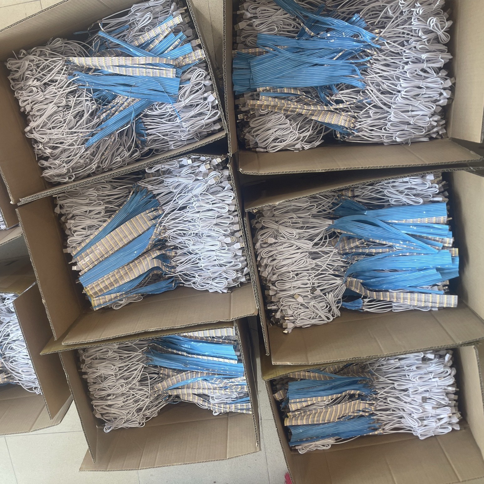 5vUSB light strip, 4mm width, 9-light, 11-light, 18-light strip Application Scenario