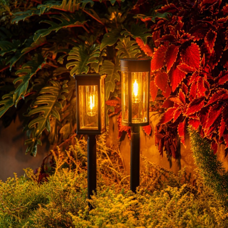 Solar-powered square and circular tungsten filament ground insert lights, garden lawn ground insert lights, outdoor LED night lights for lighting and projection full figure