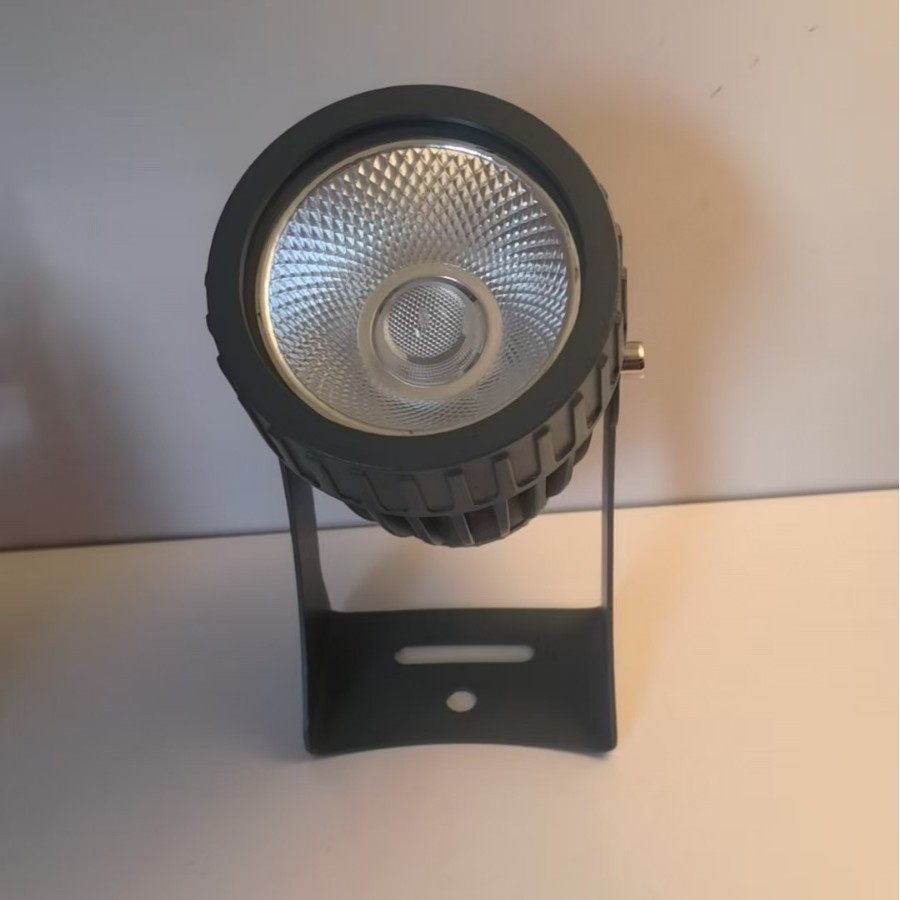 COB outdoor spotlight, outdoor waterproof spotlight, LED floodlight, beam light, hotel engineering light column light accessories full figure