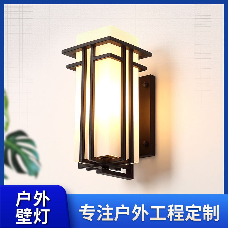 Factory direct sales of outdoor waterproof balcony, indoor and outdoor dual-purpose wall-mounted wall lamps, professional ironwork antique decorative lamps full figure