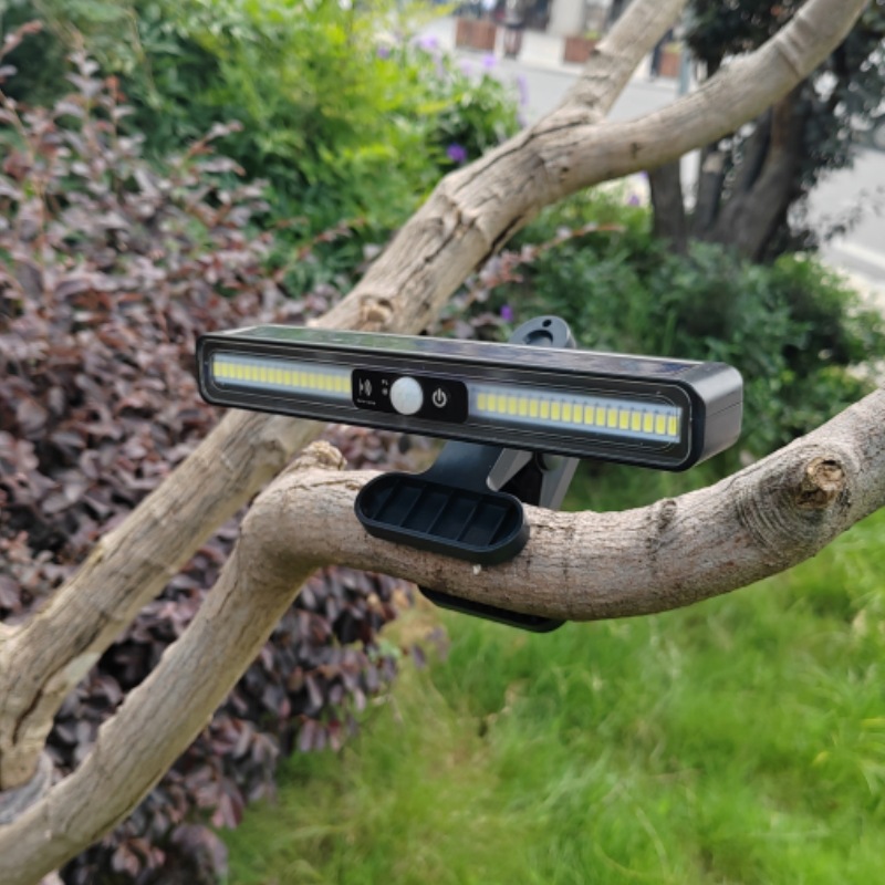 New solar-powered clip lamp for courtyard and garden waterproof outdoor lighting, solar-powered human-sensing waterproof wall lamp Specification drawing
