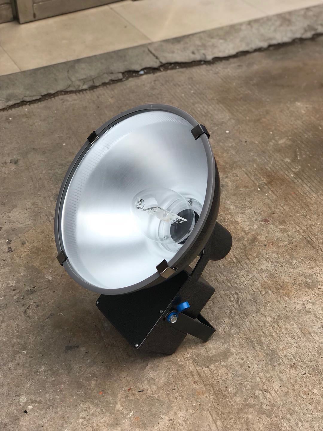 TG-165 type 150W, 250W, 400W, 1000W Shanghai Yaming metal halide lamp floodlight Waterproof circular spotlight Application Scenario